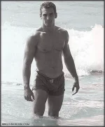 bwbeach2.webp