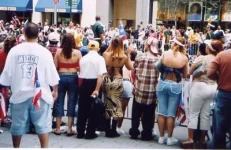 parade8.webp